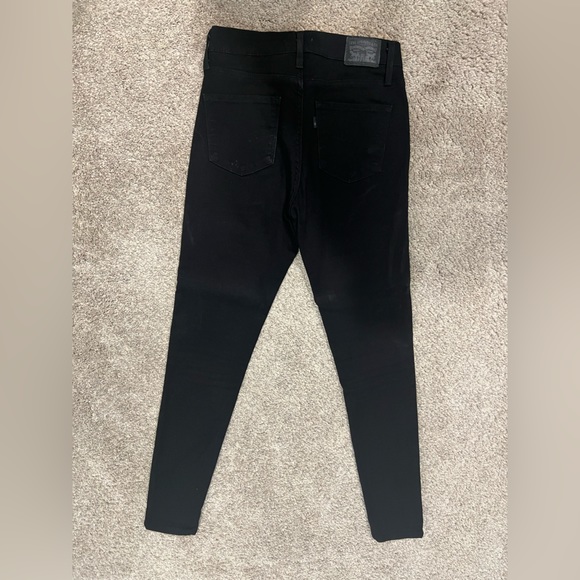 Black Levi’s - Picture 2 of 2